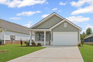 16644 Maggie Ct in Athens, AL - Building Photo