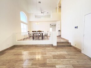 827 Happy Sparrow Ave in Henderson, NV - Building Photo - Building Photo