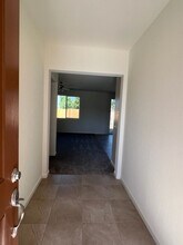 113 S Tommy Ct in Visalia, CA - Building Photo - Building Photo