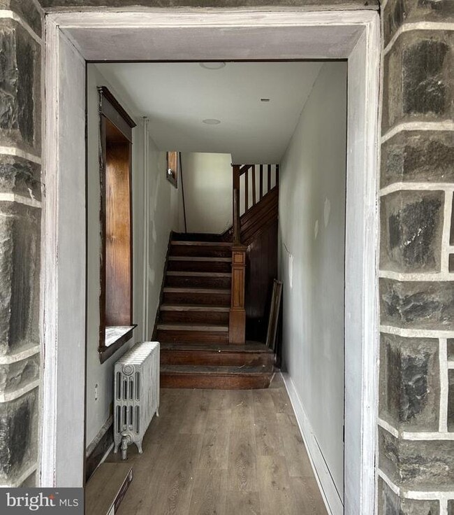 825 Jersey Ave in Gloucester City, NJ - Building Photo - Building Photo