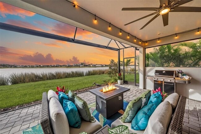 property at 997 Crosswind Ave