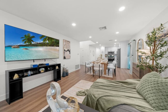 property at 1676 Raynell Way