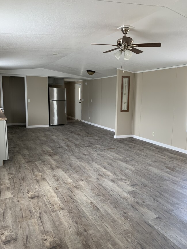 171 Zackary St in Oak Grove, KY - Building Photo - Building Photo