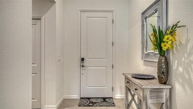 10896 Pinot Dr in Venice, FL - Building Photo - Building Photo