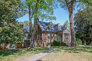 315 Foxhaven Farm in Charlottesville, VA - Building Photo