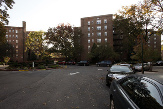 Netherland Gardens Cooperative in Bronx, NY - Building Photo - Building Photo