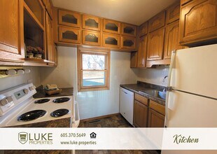 1/2 N French Ave in Sioux Falls, SD - Building Photo - Building Photo