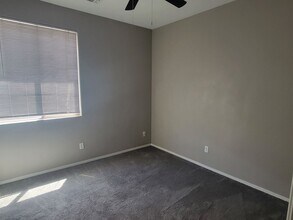 3322 W St Anne Ave in Phoenix, AZ - Building Photo - Building Photo