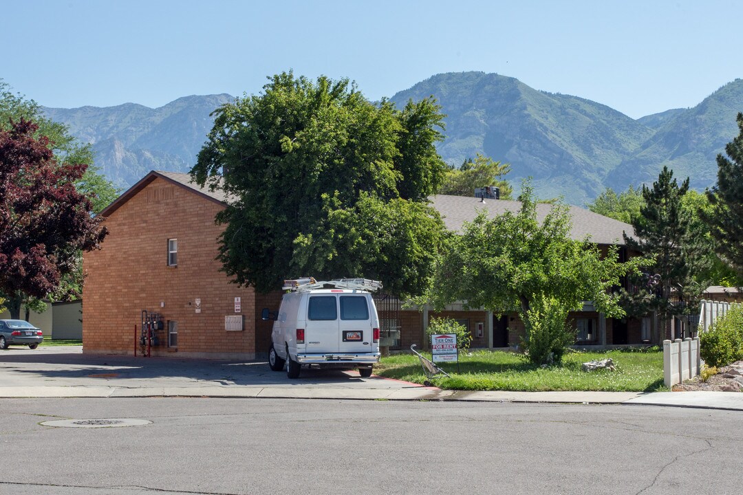 4-Plex in Provo, UT - Building Photo