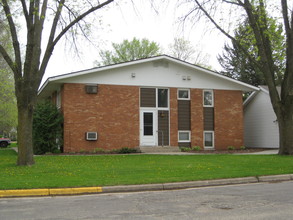 1500 7th 1/2 St in Willmar, MN - Building Photo - Building Photo