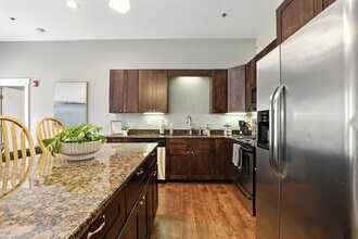 492 N Thomas St in Athens, GA - Building Photo - Building Photo