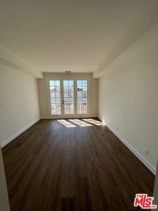 property at 1210 S Shenandoah St