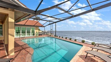 3123 SE 22nd Pl in Cape Coral, FL - Building Photo - Building Photo