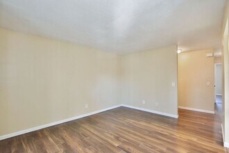 9800 Turf Way in Orlando, FL - Building Photo - Building Photo