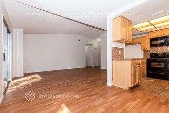 7840 1st Draw Way in Sacramento, CA - Foto de edificio - Building Photo