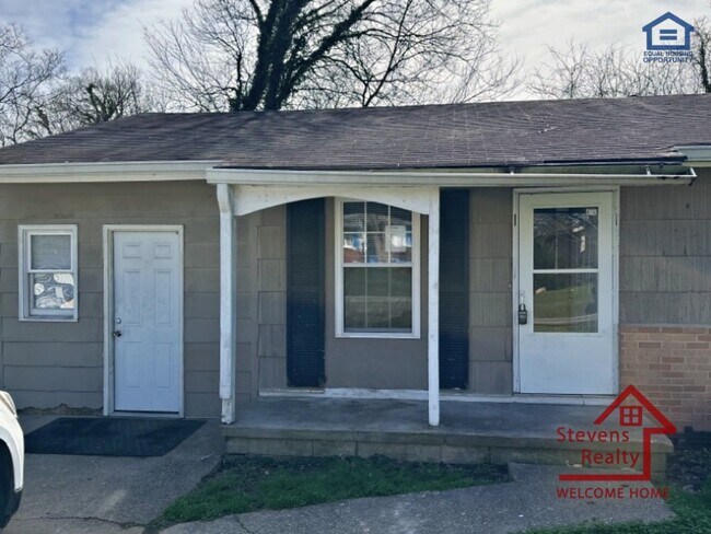property at 606 Shannon Ave