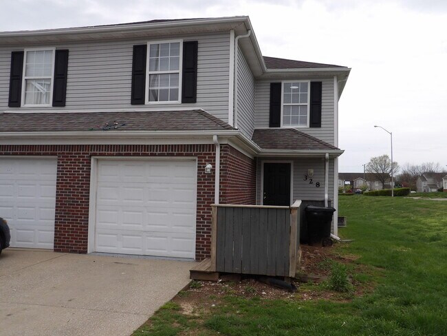 328 Bypass Plaza Dr in Frankfort, KY - Building Photo - Building Photo