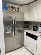 17405 NW 75th Pl in Hialeah, FL - Building Photo - Building Photo