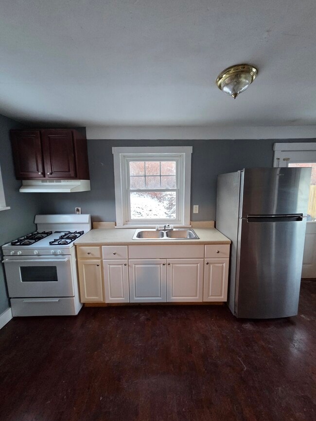 437 Freeport Rd in Creighton, PA - Building Photo - Building Photo