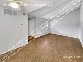 1708 Elkhart Ave in Lubbock, TX - Building Photo - Building Photo