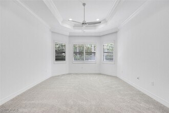 13670 Mandarin Cir in Naples, FL - Foto de edificio - Building Photo