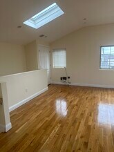 25743 147th Dr in Rosedale, NY - Building Photo - Building Photo