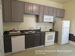 2106 W Cary St in Richmond, VA - Building Photo - Building Photo