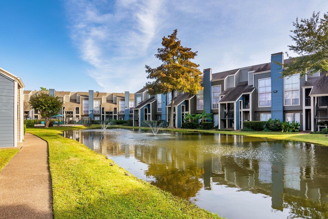 Park at Woodlake Photo