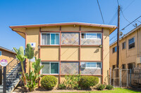 14830 Chadron Ave in Gardena, CA - Building Photo - Building Photo