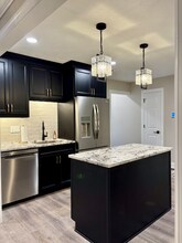 1149 Old Farm Rd in Lawrence, PA - Building Photo - Building Photo