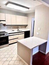 1 Seal Harbor Rd in Winthrop, MA - Building Photo - Building Photo