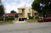 417 Fischer St in Glendale, CA - Building Photo - Building Photo