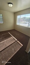 405 Vine St in Paso Robles, CA - Foto de edificio - Building Photo