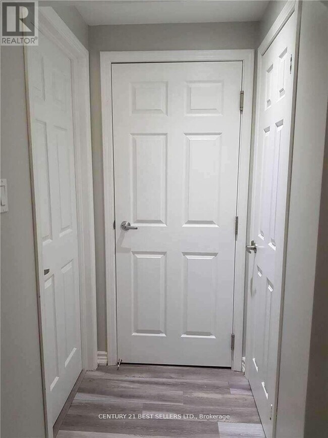 48 Marrakesh Dr in Toronto, ON - Building Photo - Building Photo