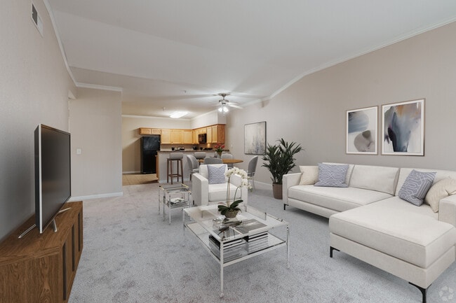 Oak Park in Bakersfield, CA - Building Photo - Building Photo