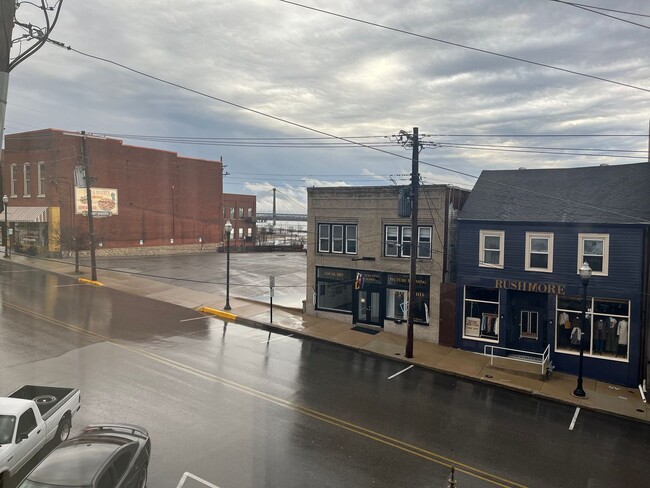 property at 10 E Broadway