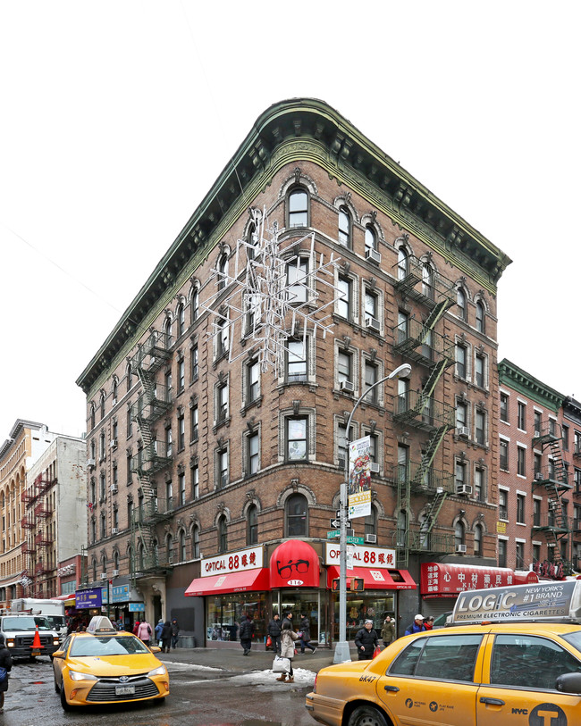 116-120 Mott St