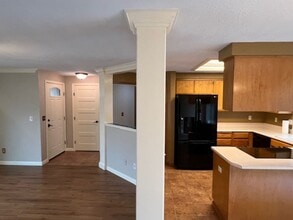 1517 Westfield Way in Medford, OR - Building Photo - Building Photo