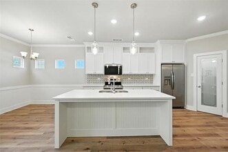 110 Market St in Lake Dallas, TX - Building Photo - Building Photo