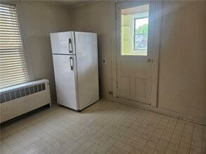 34 Bridge St in Seneca Falls, NY - Building Photo - Building Photo