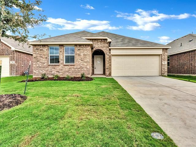 1821 Bristlecone Pne Rd in McKinney, TX - Foto de edificio