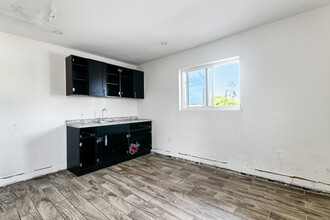 1118 NW 31st Ave in Fort Lauderdale, FL - Building Photo - Interior Photo