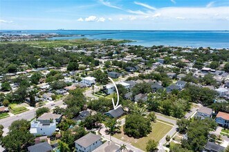 3628 S Renellie Dr in Tampa, FL - Building Photo - Building Photo