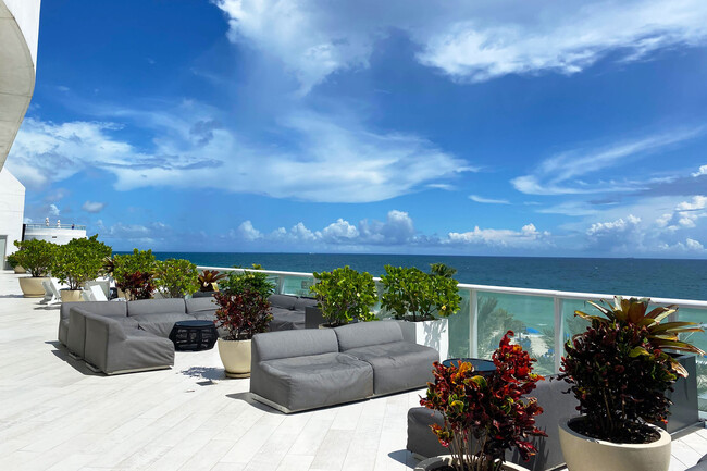 3101 Bayshore Dr in Fort Lauderdale, FL - Building Photo - Building Photo