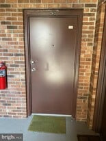 200 Chesterfield Ln in Stafford, VA - Building Photo