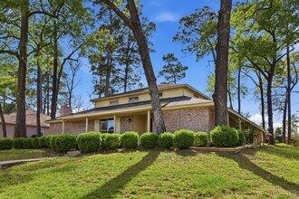 9052 Zapata Way in Willis, TX - Building Photo - Building Photo