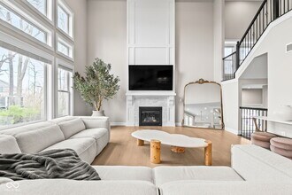 14872 Autumn View Way in Fishers, IN - Building Photo - Building Photo