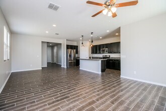 35556 N Kelsee Dr in Queen Creek, AZ - Building Photo - Building Photo