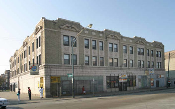 2549-2561 E 75th St in Chicago, IL - Building Photo - Building Photo