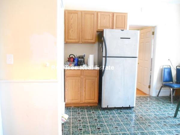 property at 40 Orchard Rd